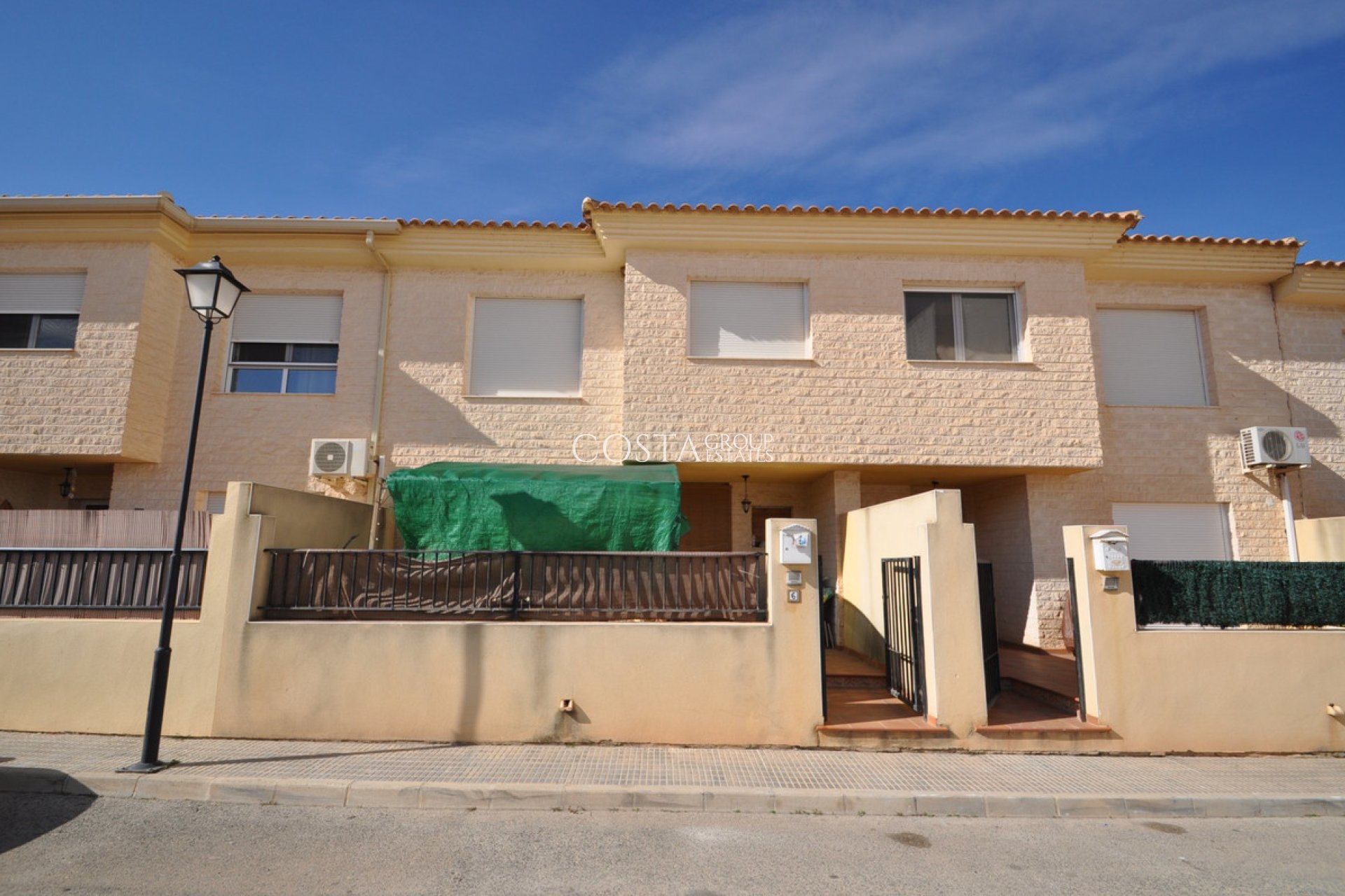 Resale - House -
Pinoso - Pinoso Centro