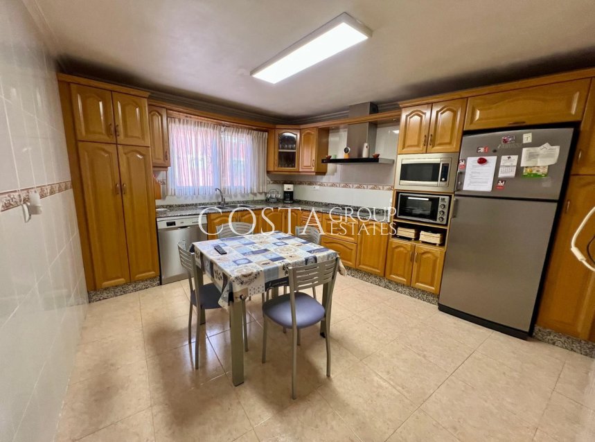 Resale - House -
Pinoso - Pinoso Centro