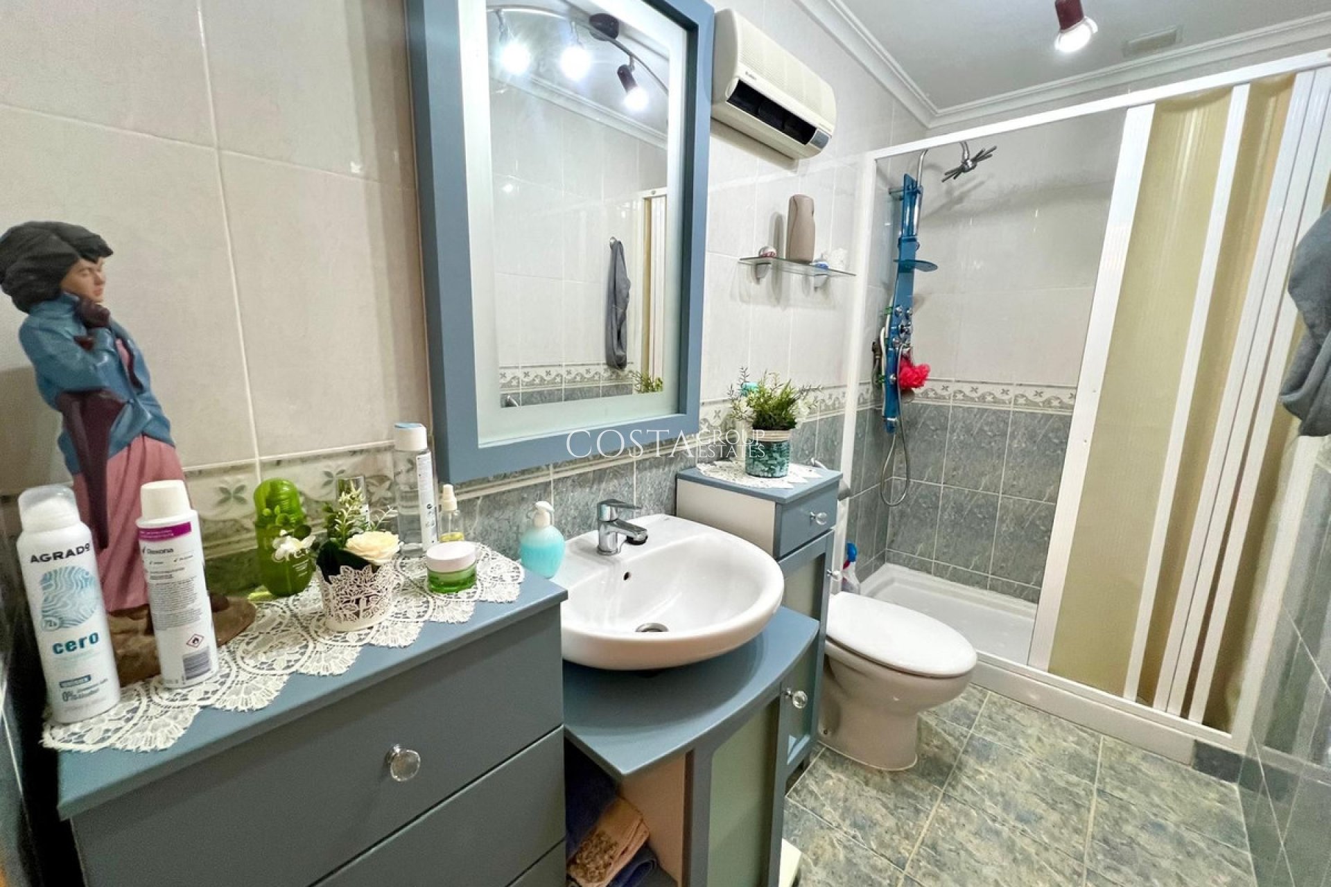 Resale - House -
Pinoso - Pinoso Centro