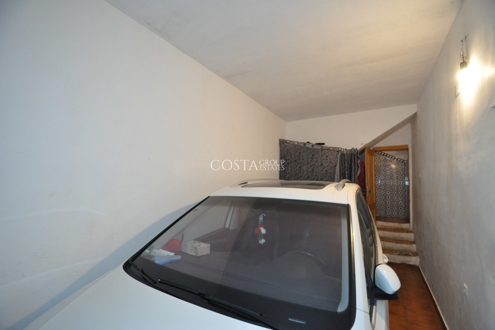 Resale - House -
Pinoso - Pinoso Centro