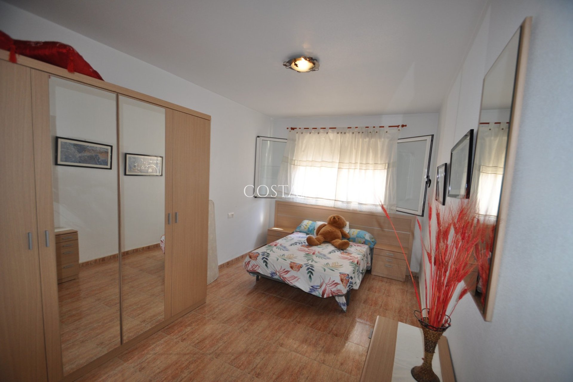 Resale - House -
Pinoso - Pinoso Centro