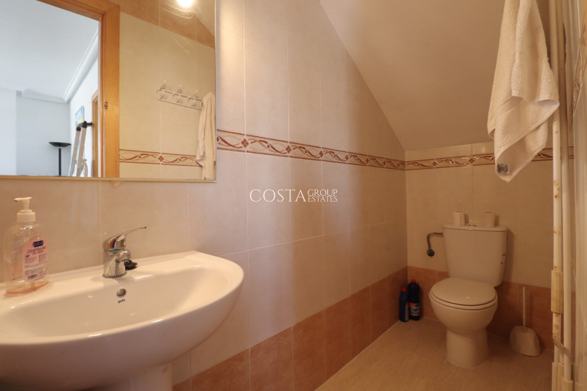 Resale - House -
Rojales - Ciudad Quesada