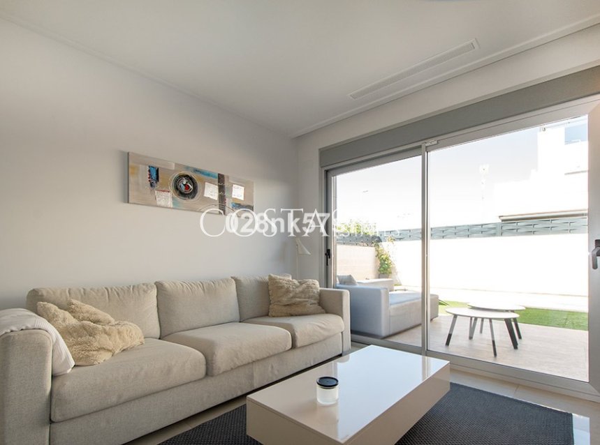 Resale - House -
Rojales - Ciudad Quesada