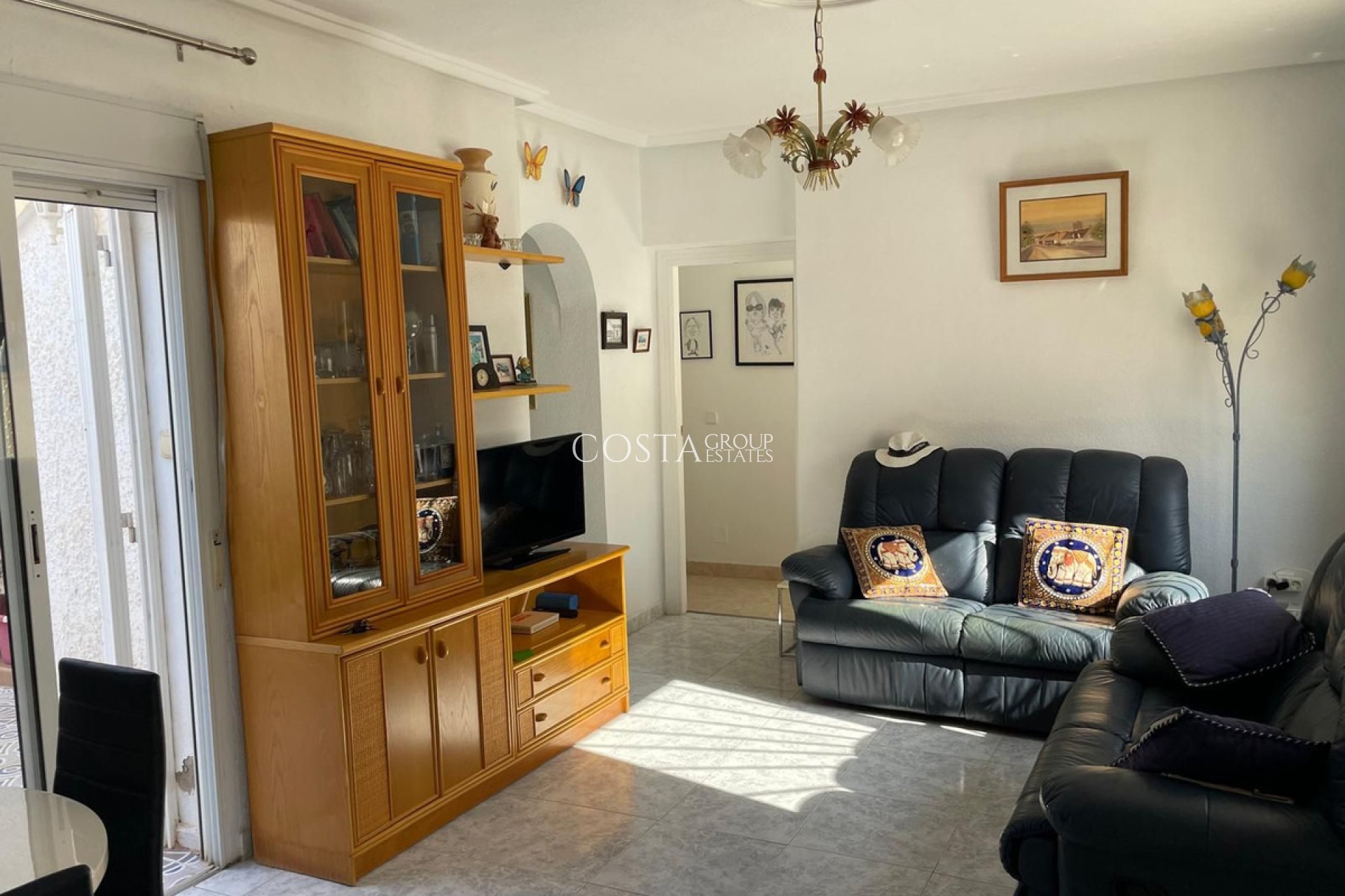 Resale - House -
Rojales - Quesada