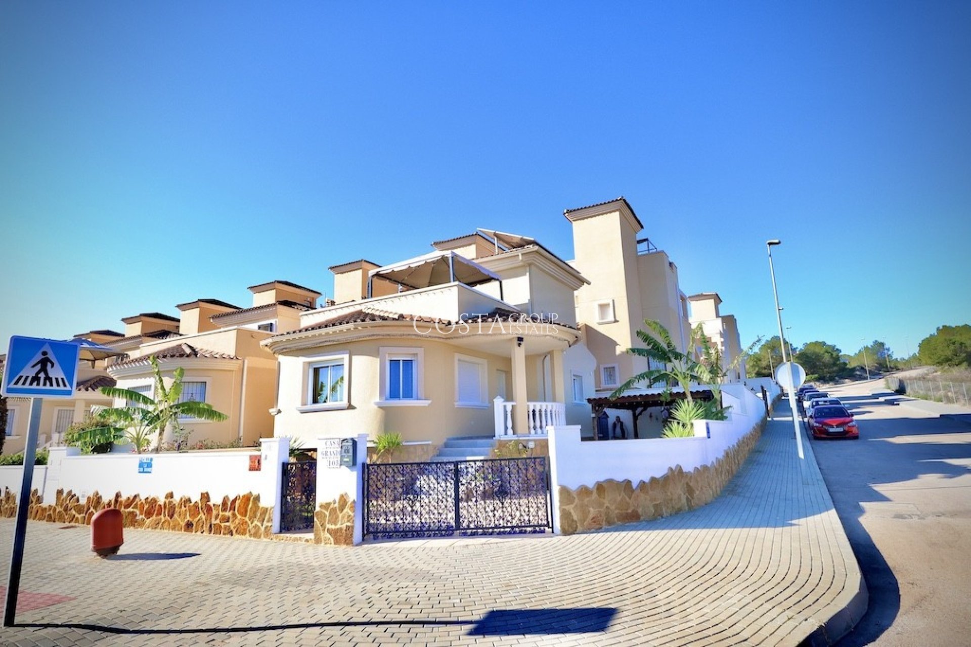 Resale - House -
San Miguel de Salinas - San Miguel de Salinas Centro