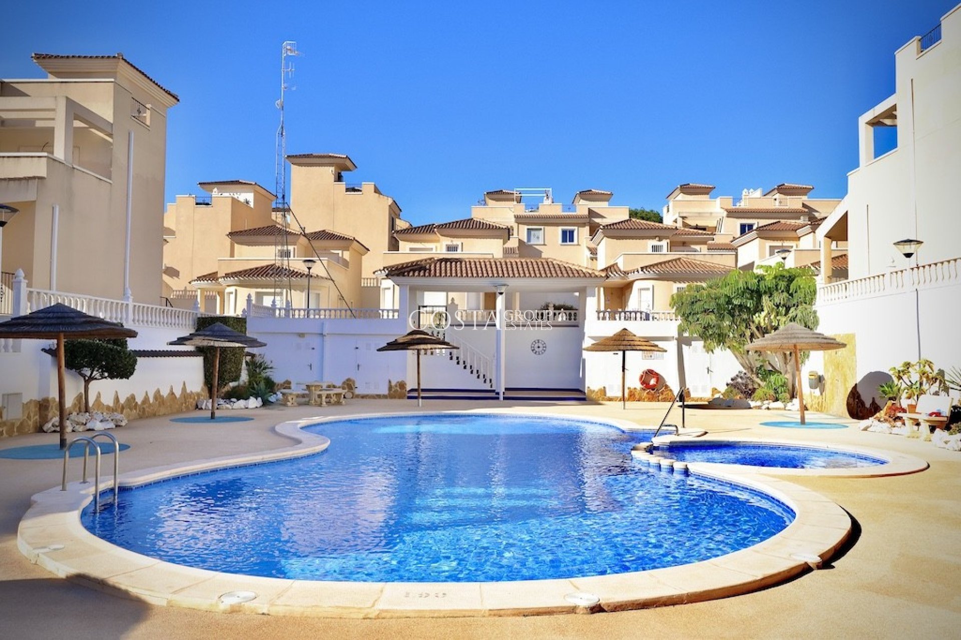 Resale - House -
San Miguel de Salinas - San Miguel de Salinas Centro
