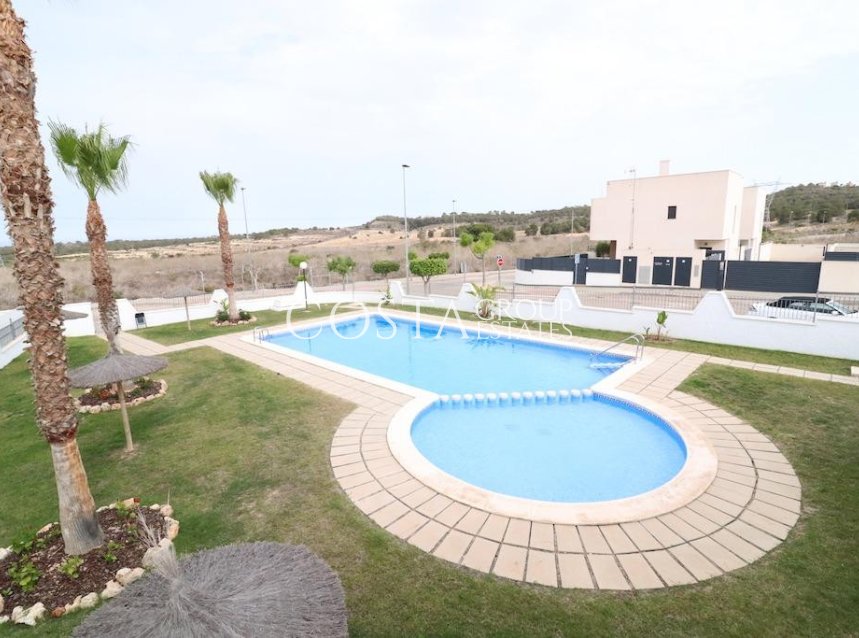 Resale - House -
San Miguel de Salinas - San Miguel de Salinas Centro