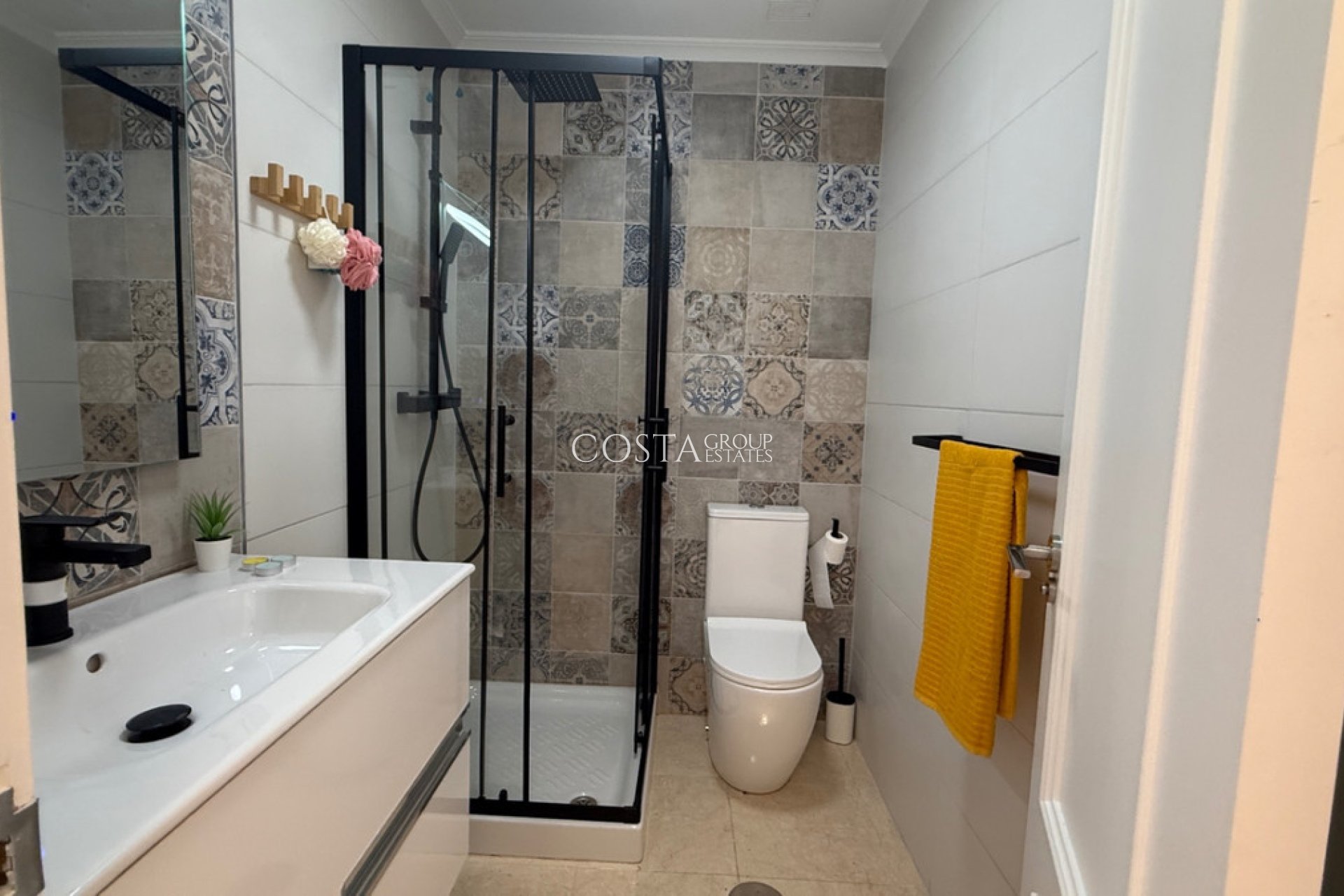 Resale - House -
San Miguel de Salinas - San Miguel de Salinas Centro