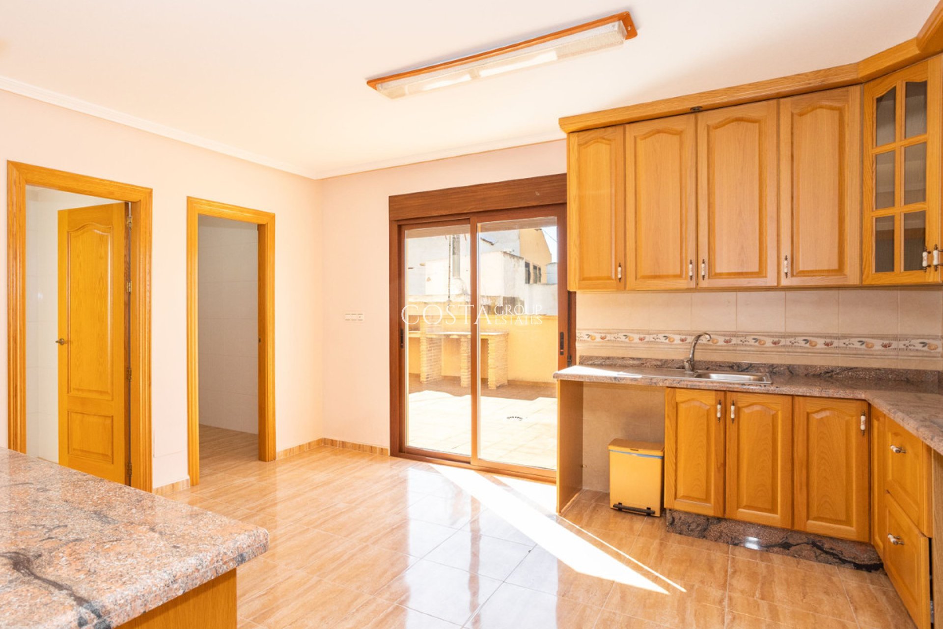 Resale - House -
San Miguel de Salinas - San Miguel de Salinas Centro