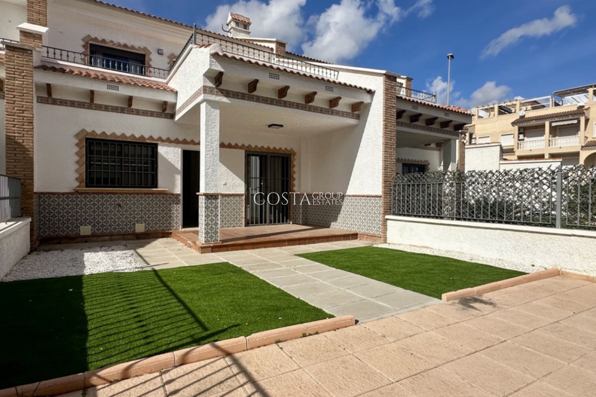 Resale - House -
San Miguel de Salinas - San Miguel de Salinas Centro