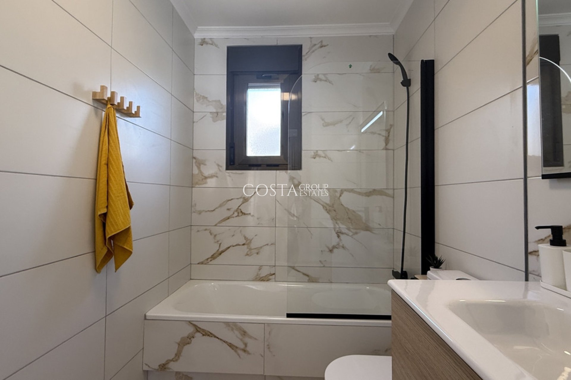 Resale - House -
San Miguel de Salinas - San Miguel de Salinas Centro