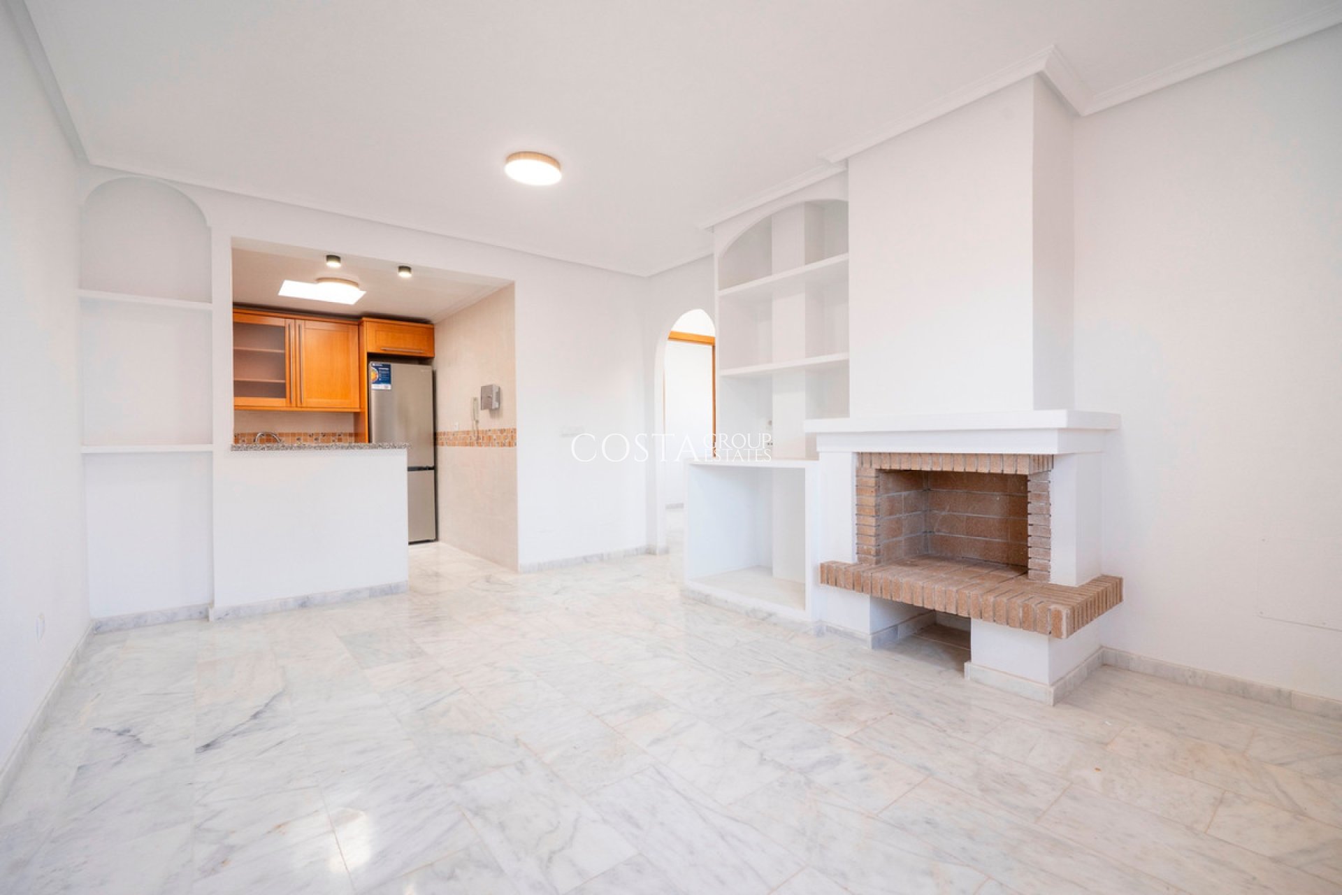 Resale - House -
San Miguel de Salinas - San Miguel