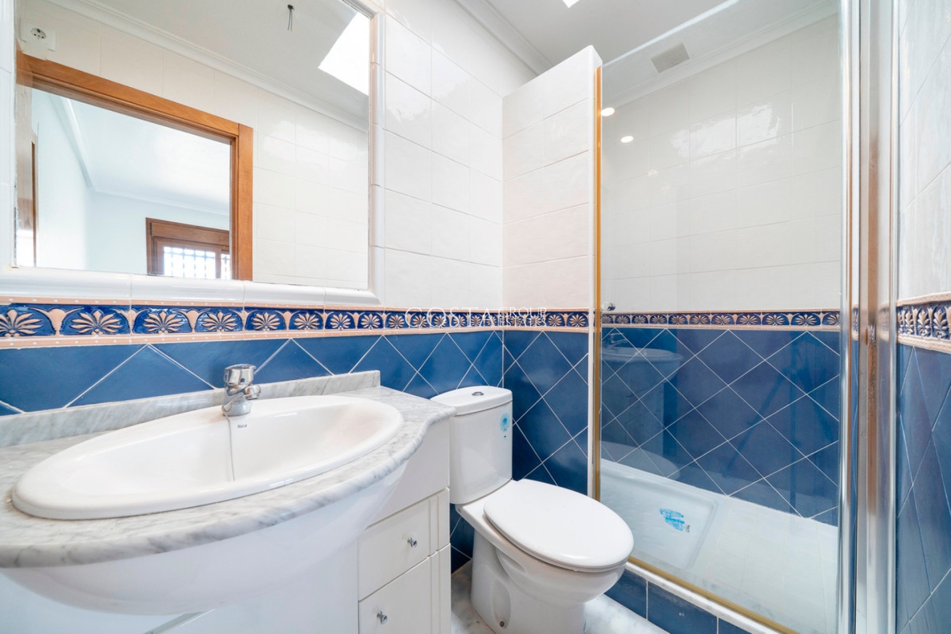 Resale - House -
San Miguel de Salinas - San Miguel