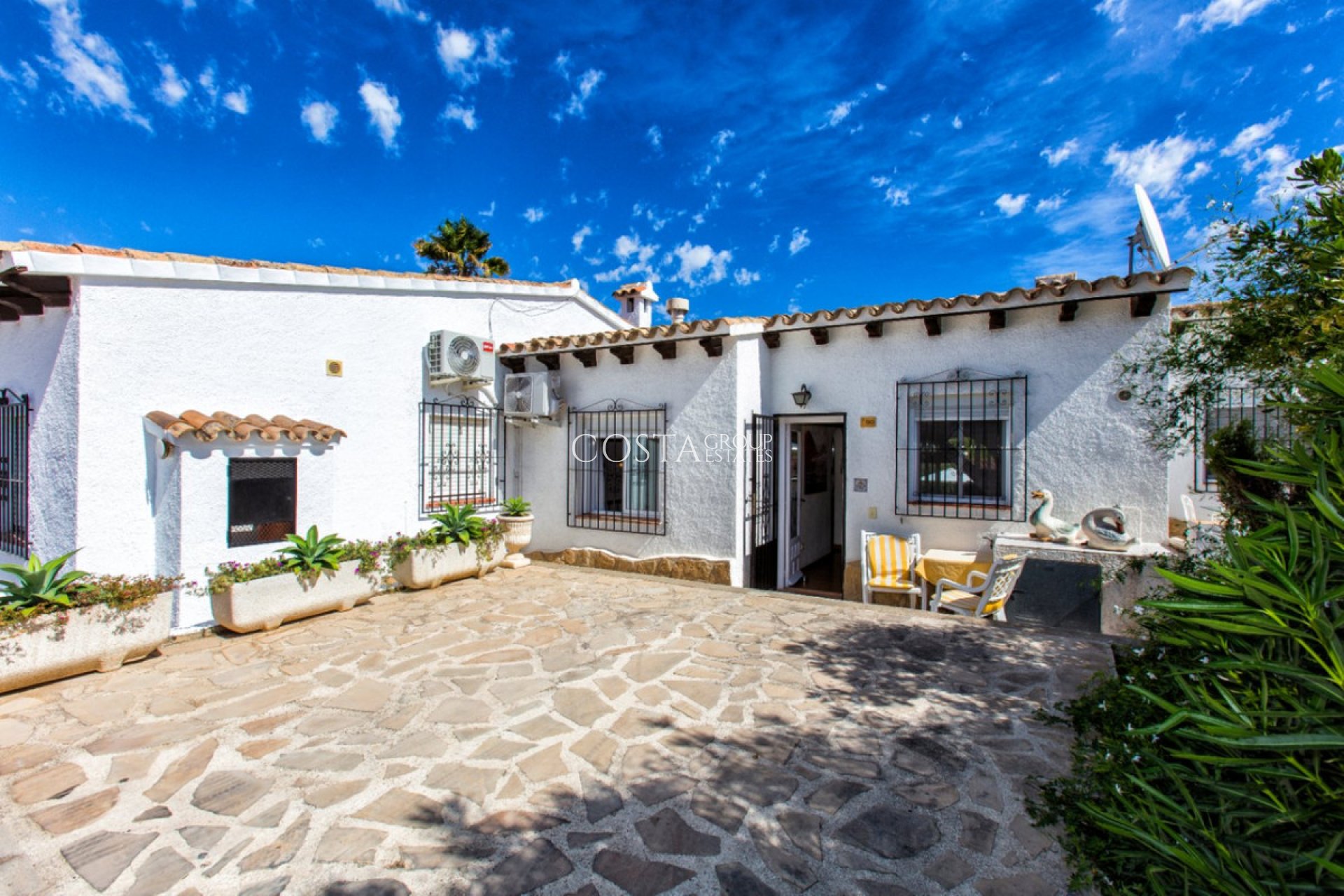 Resale - House -
Teulada - Moraira