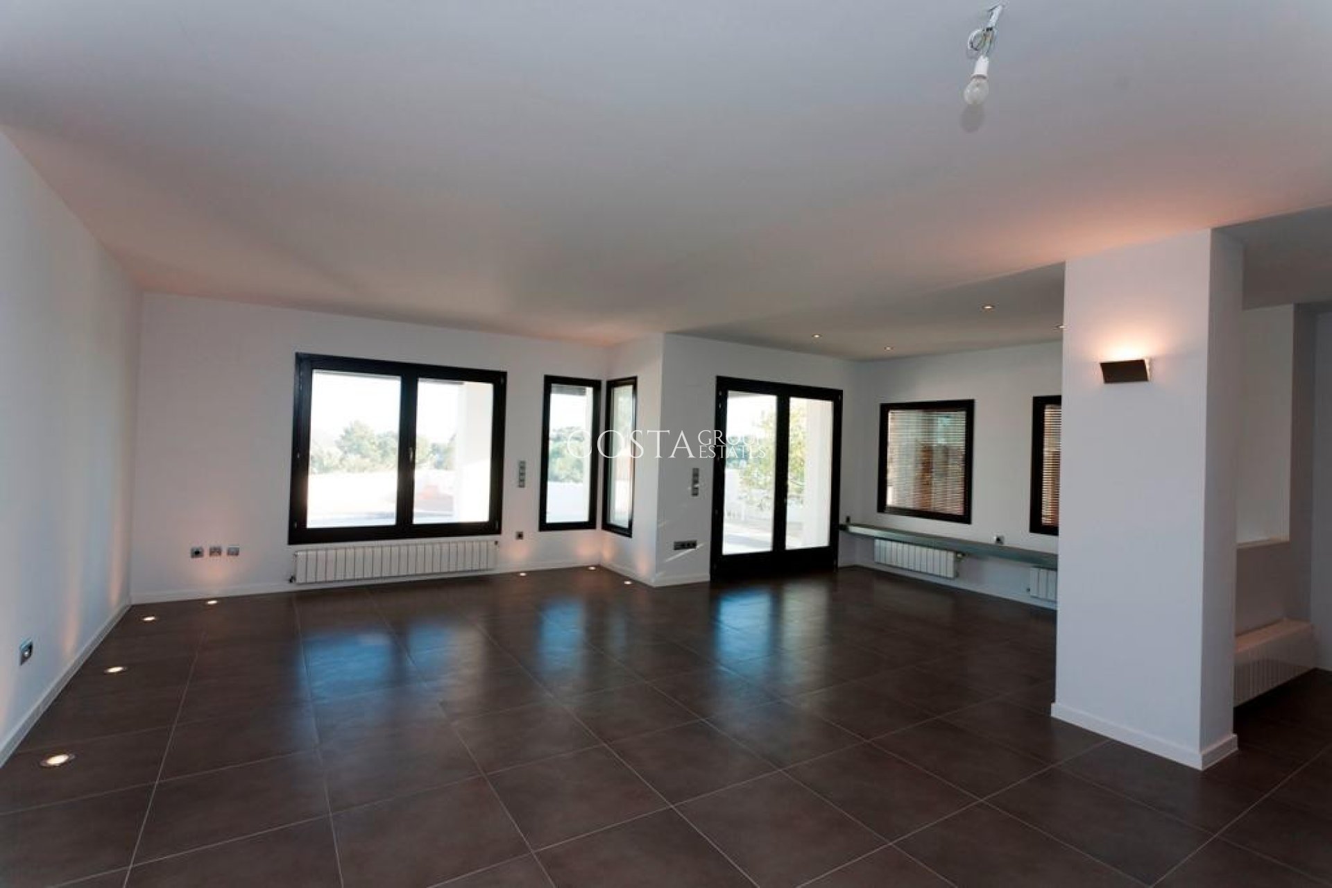 Resale - House -
Teulada - Moraira