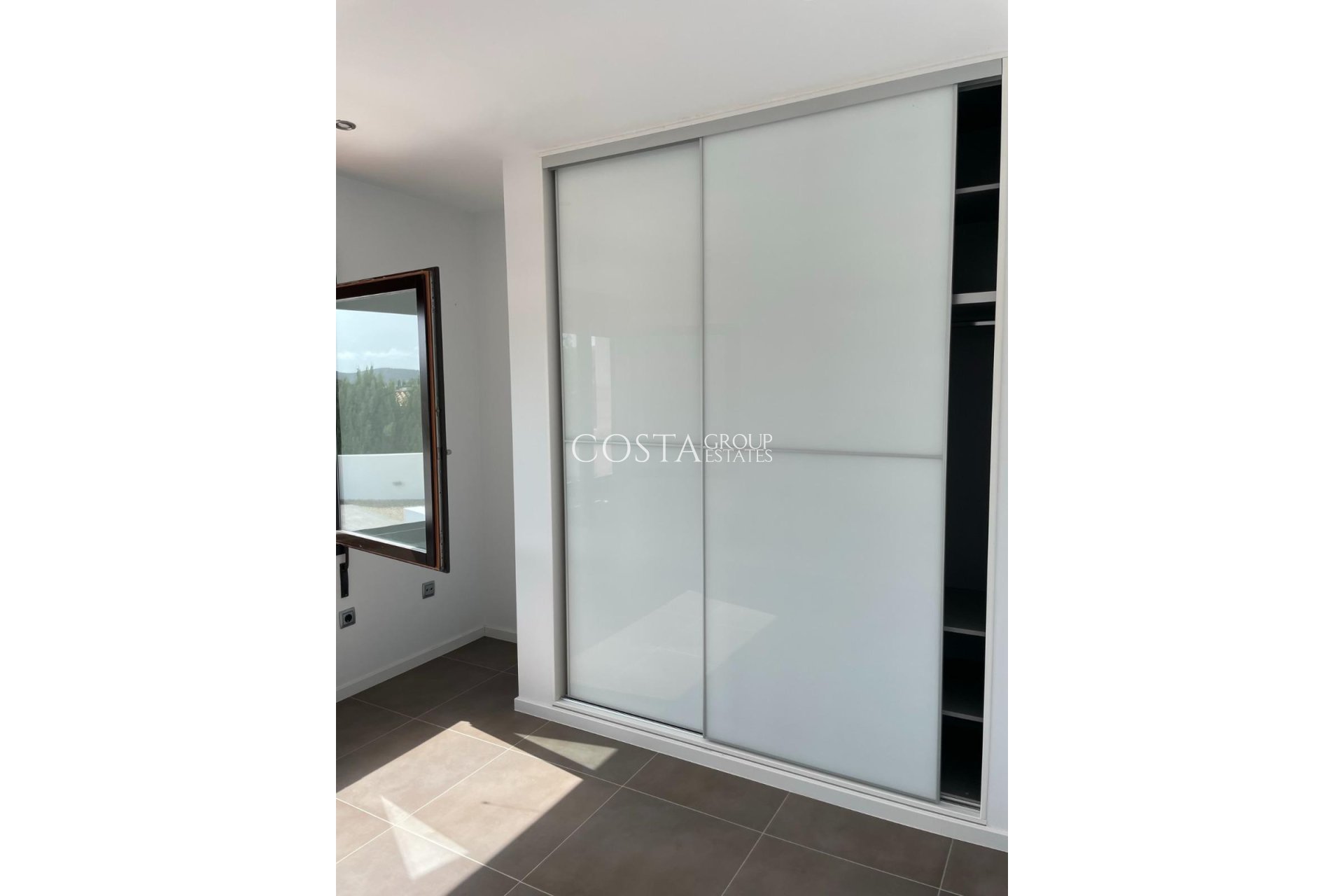 Resale - House -
Teulada - Moraira