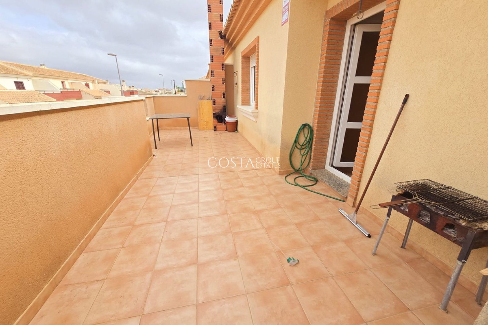 Resale - House -
Torre-Pacheco - Roldan