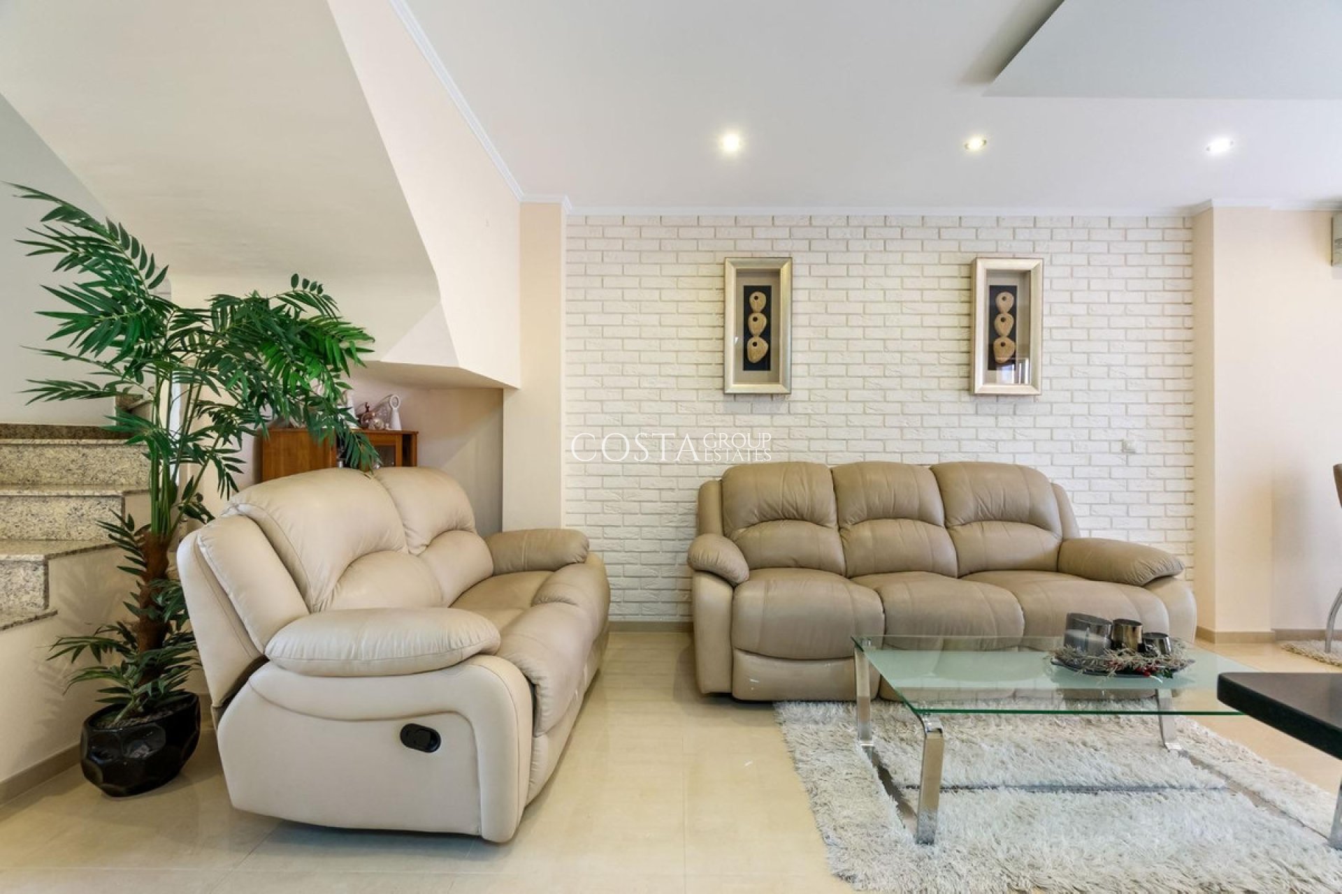 Resale - House -
Torrevieja - Aguas Nuevas