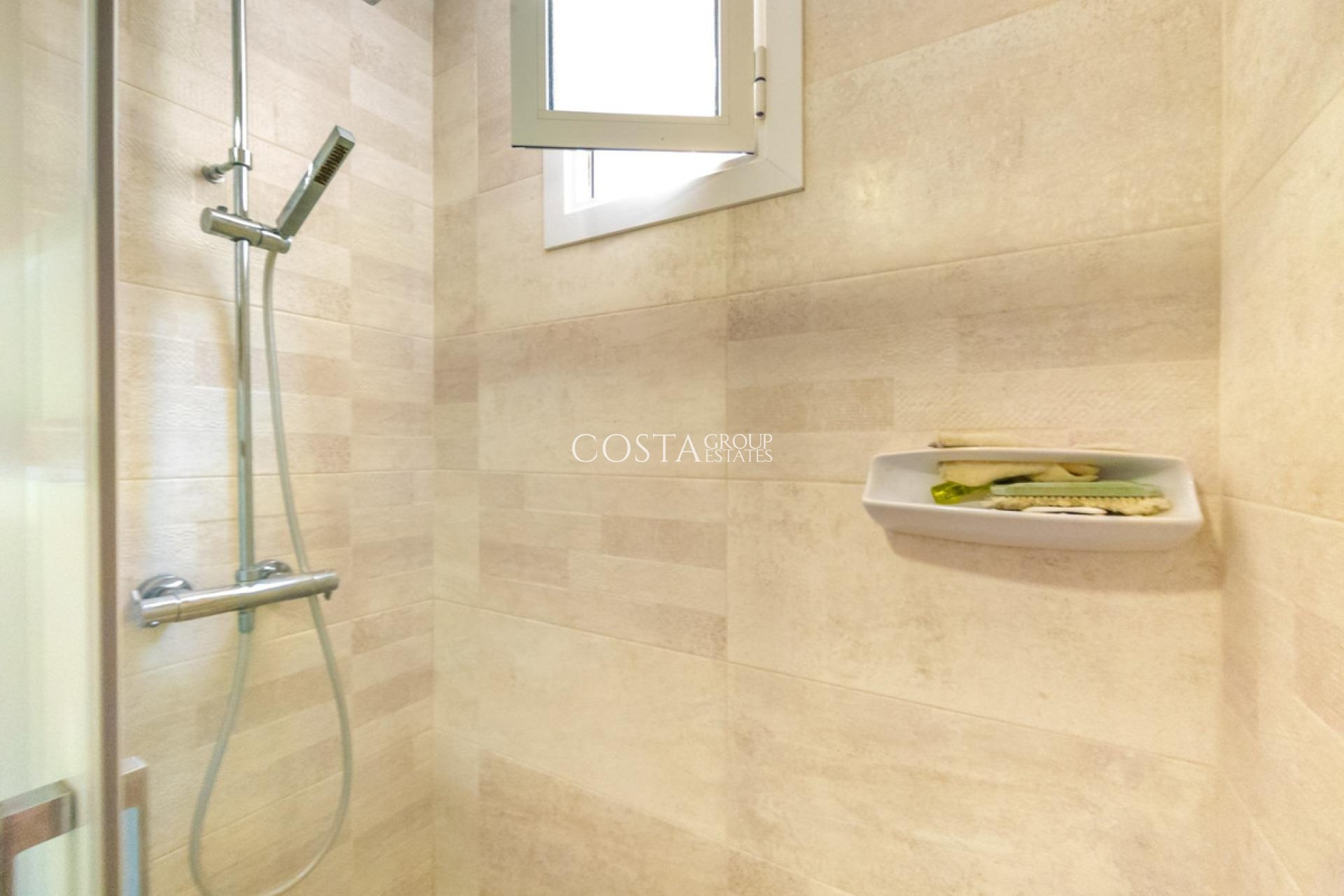 Resale - House -
Torrevieja - Cabo Cervera