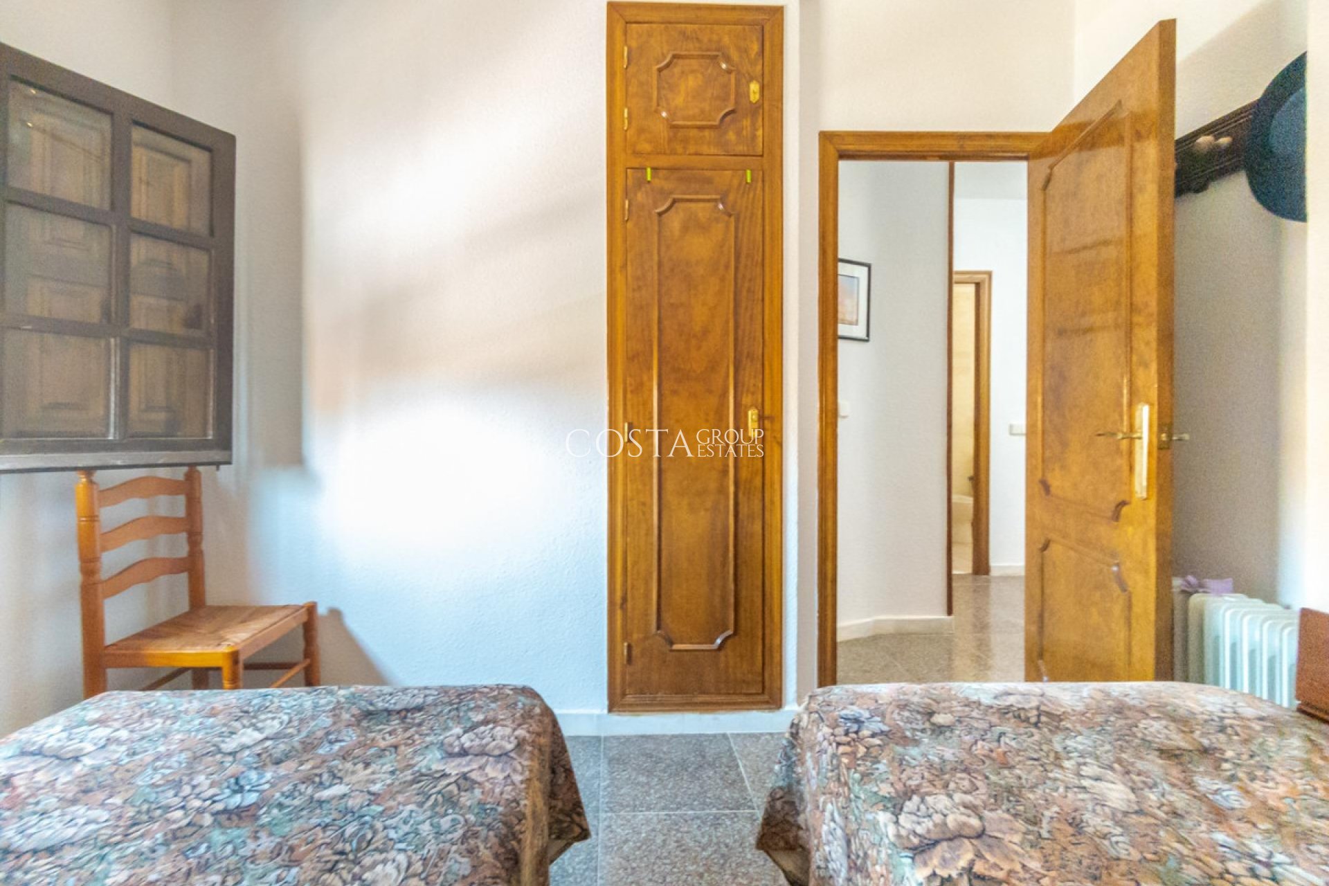 Resale - House -
Torrevieja - Cabo Cervera