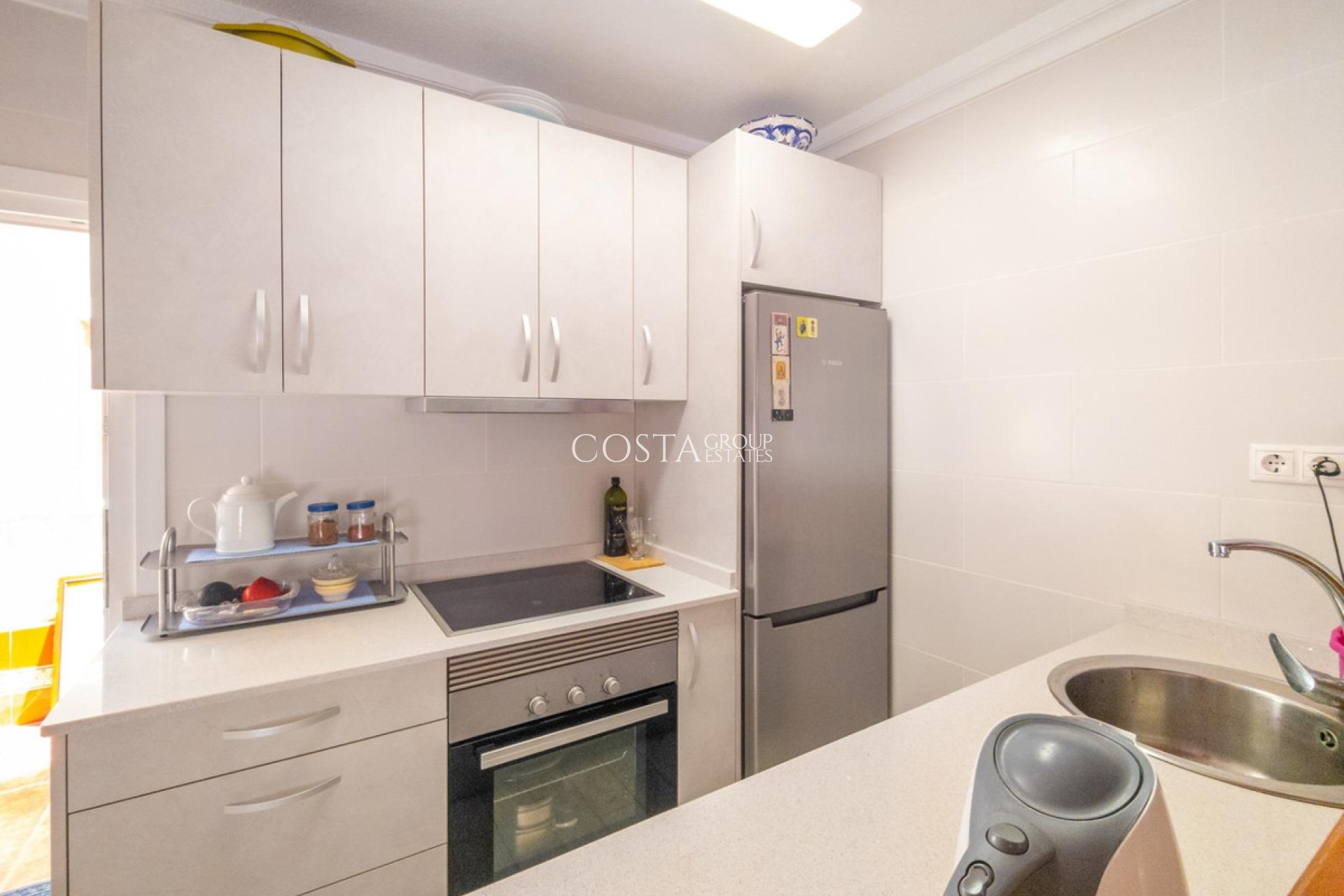 Resale - House -
Torrevieja - Cabo Cervera