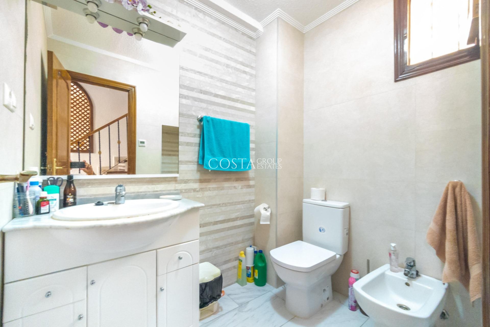 Resale - House -
Torrevieja - Cabo Cervera