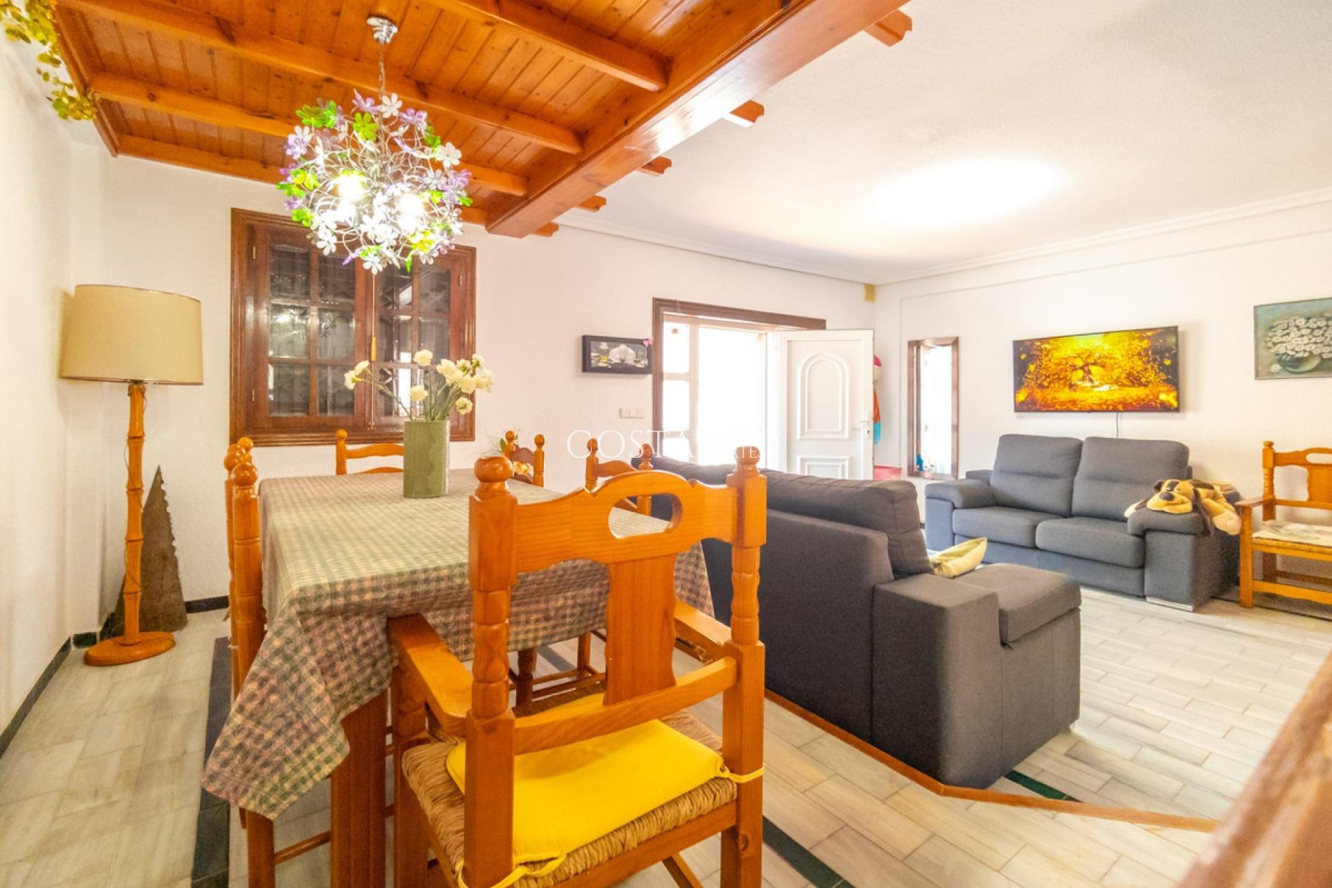 Resale - House -
Torrevieja - Cabo Cervera