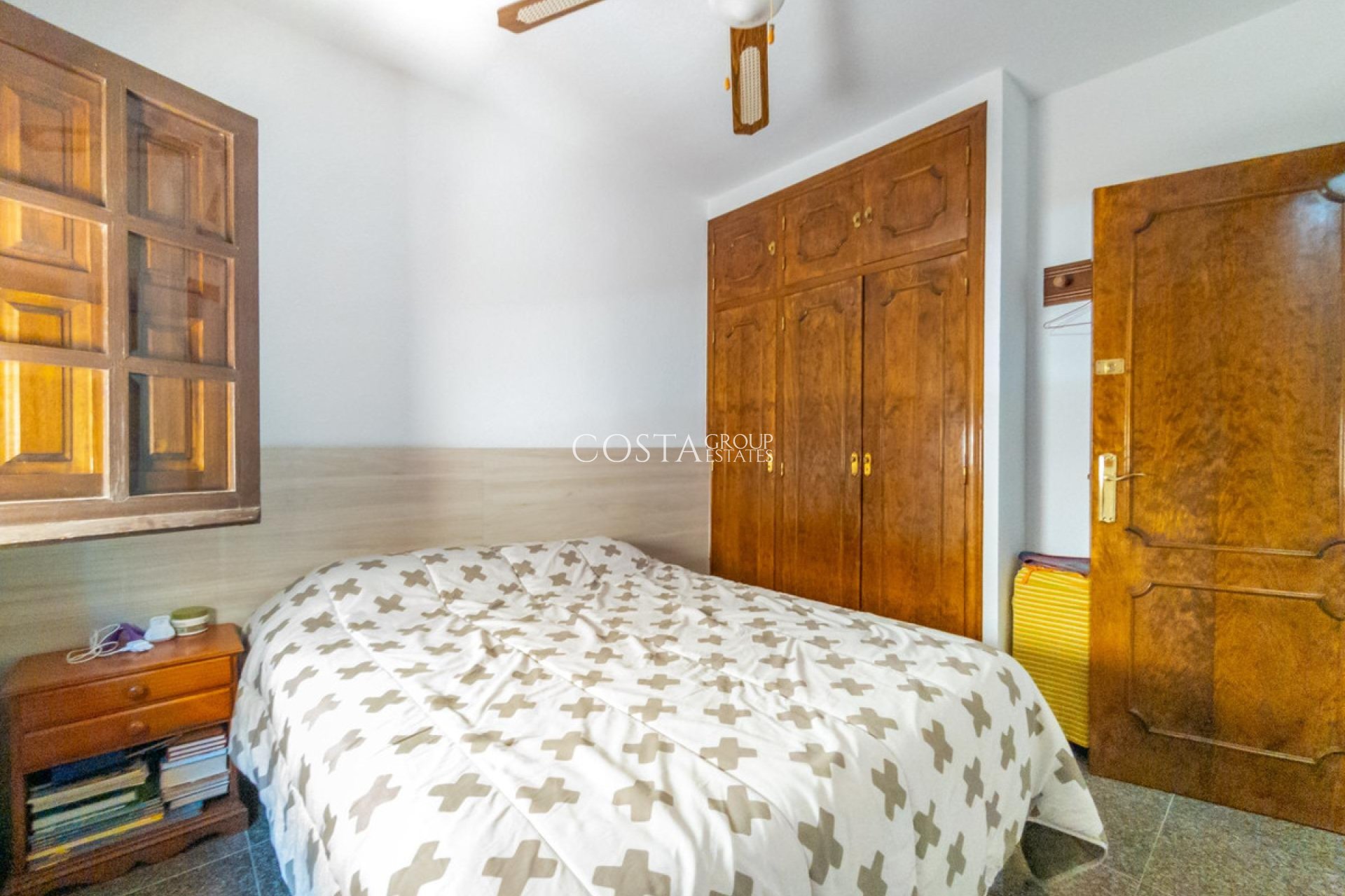 Resale - House -
Torrevieja - Cabo Cervera