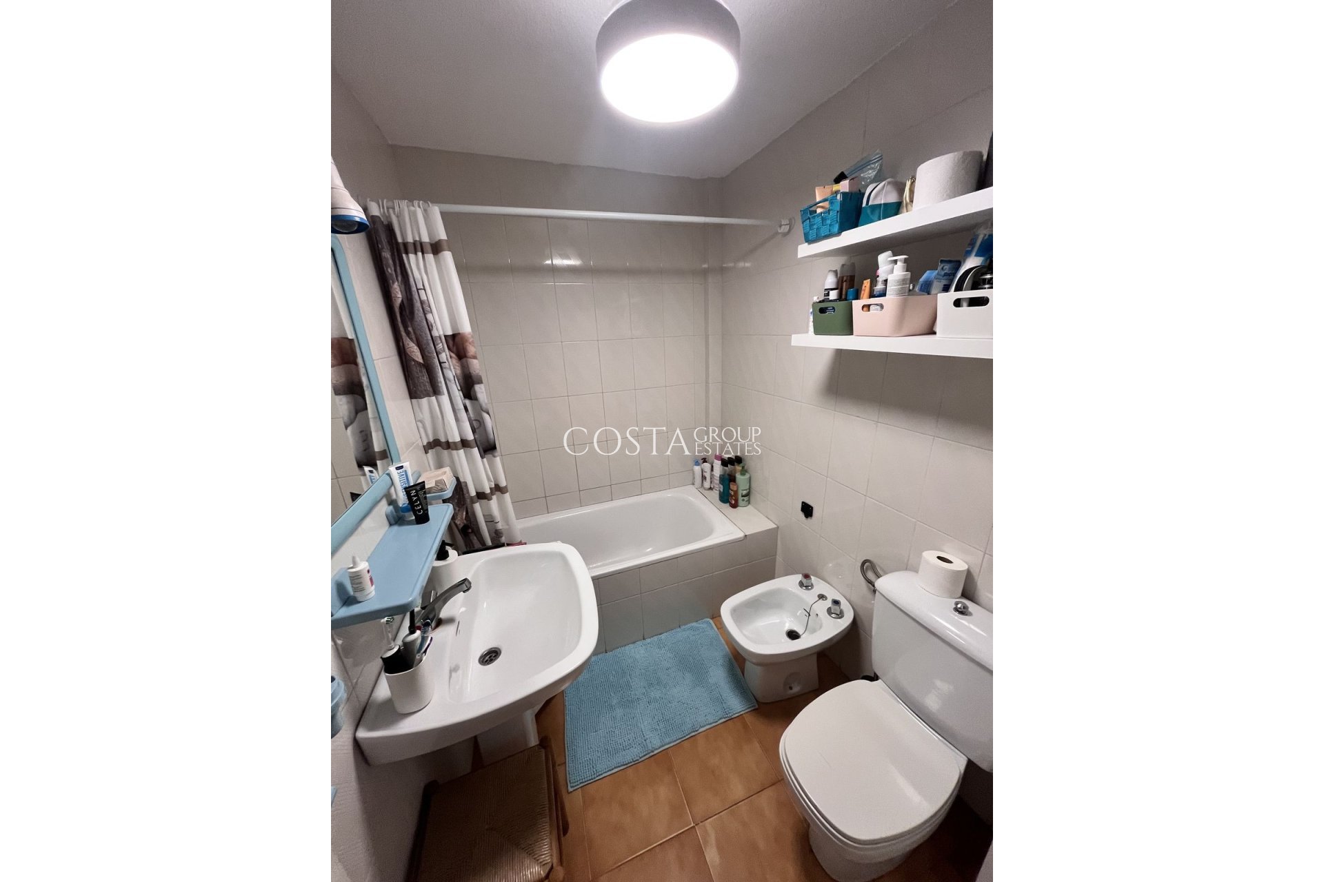 Resale - House -
Torrevieja - La Mata