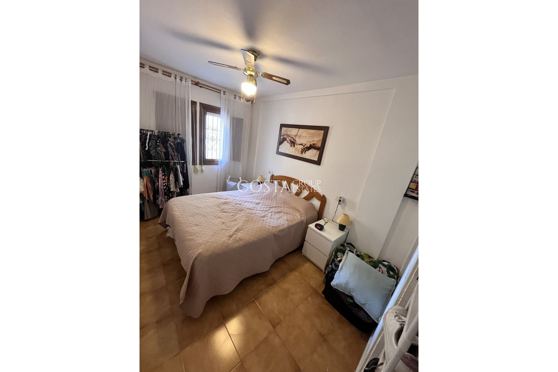Resale - House -
Torrevieja - La Mata
