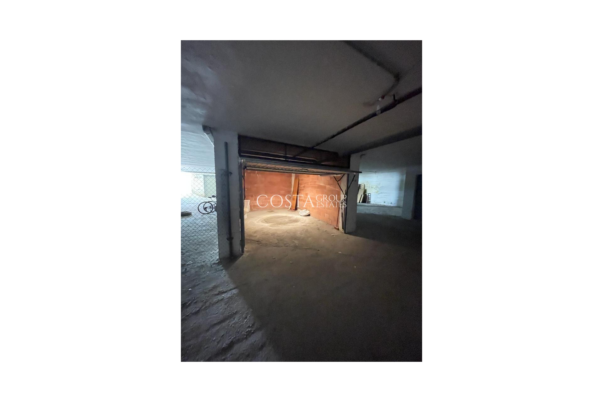 Resale - House -
Torrevieja - La Mata