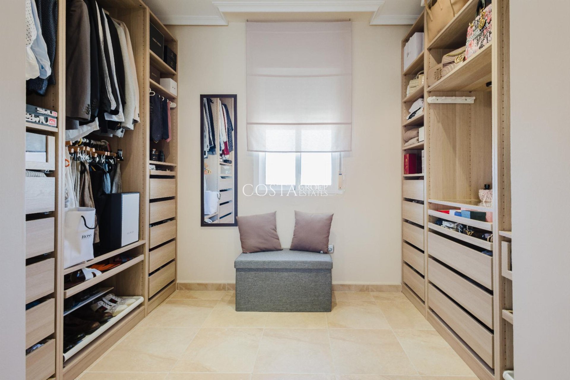 Resale - House -
Torrevieja - La Siesta