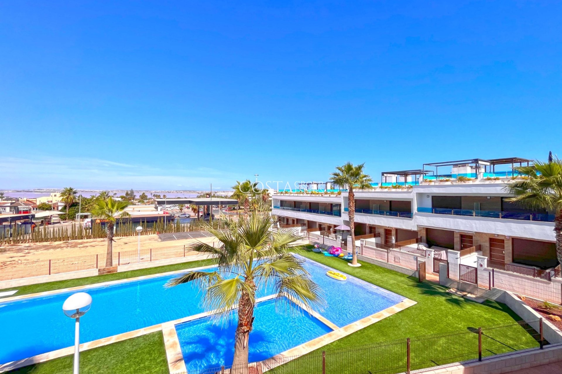 Resale - House -
Torrevieja - Los Balcones
