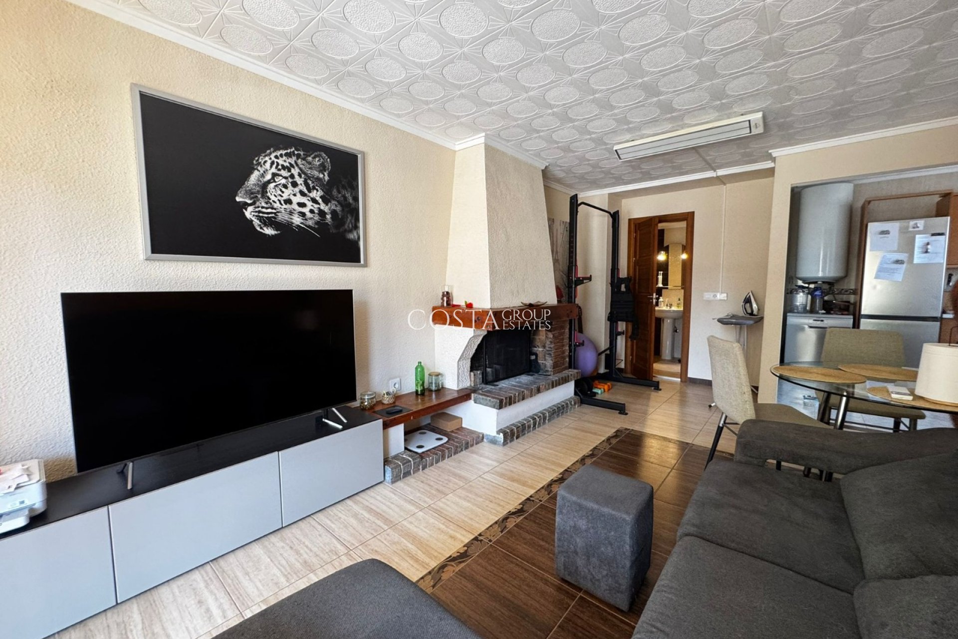 Resale - House -
Torrevieja - Punta Prima