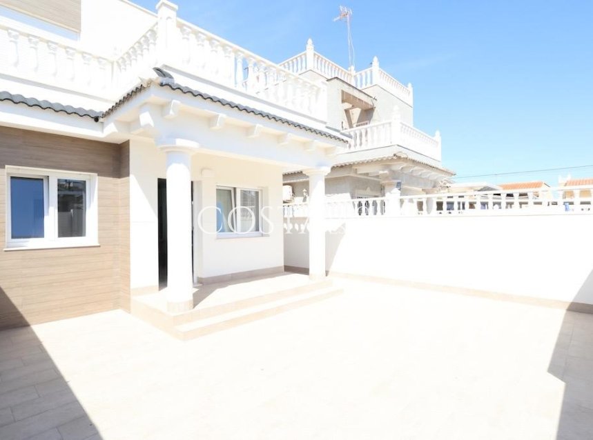 Resale - House -
Torrevieja - San Luis
