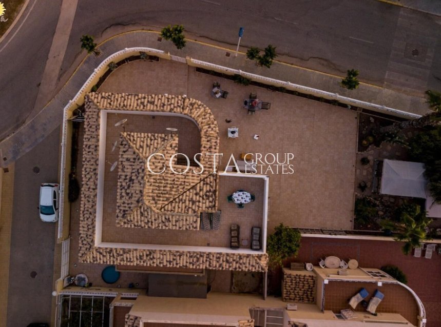 Resale - House -
Torrevieja - Torrevieja Centro