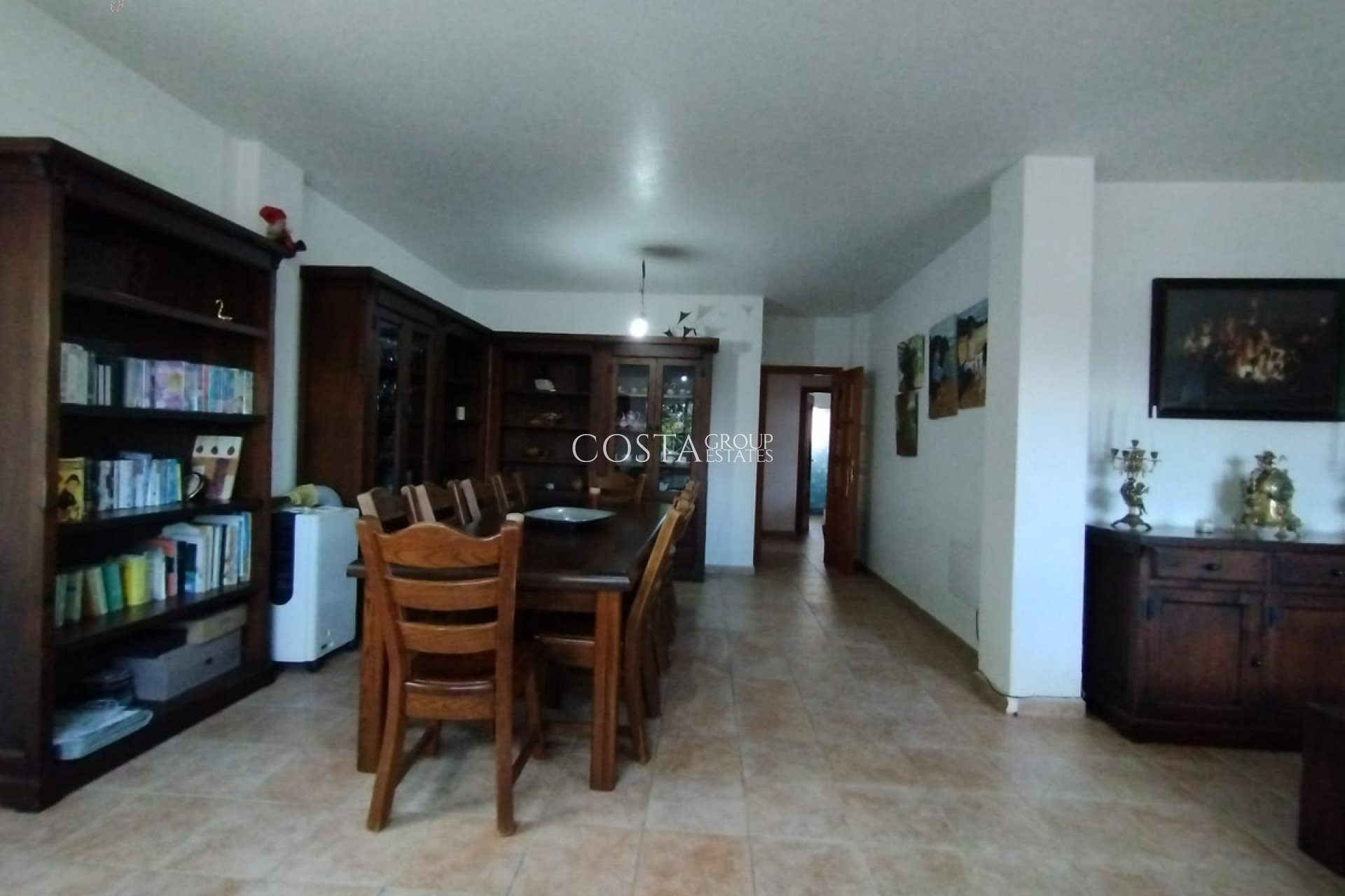 Resale - House -
Torrevieja - Torrevieja Centro