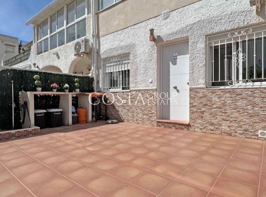 Resale - House -
Torrevieja - Torrevieja Centro