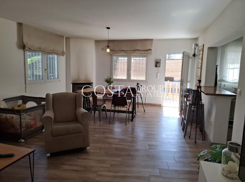 Resale - House -
Torrevieja - Torrevieja Centro