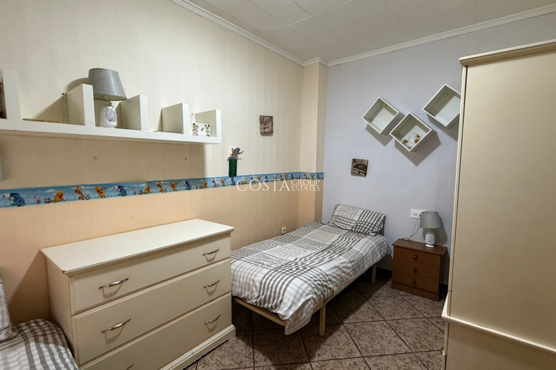 Resale - House -
Torrevieja - Torrevieja Centro