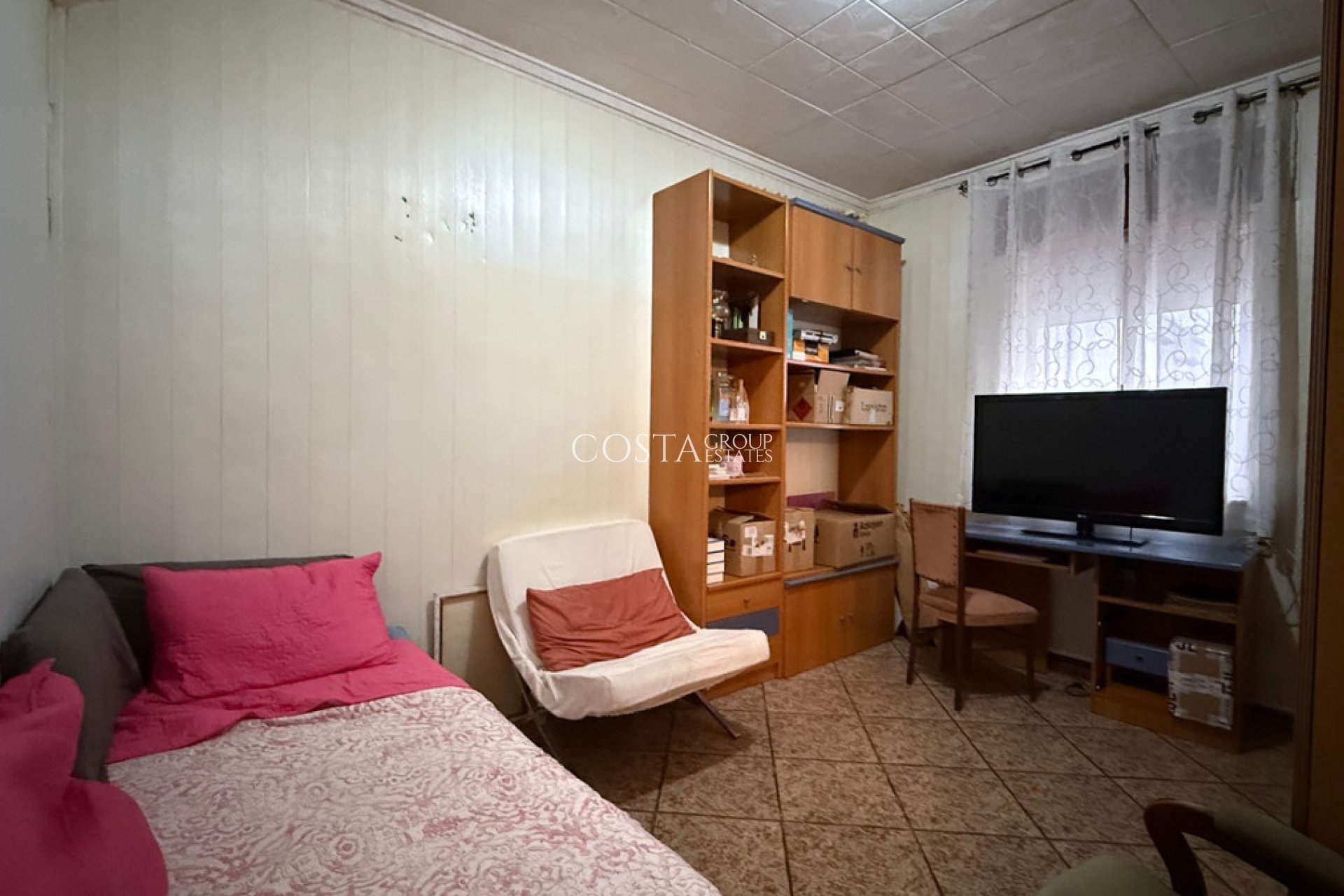 Resale - House -
Torrevieja - Torrevieja Centro