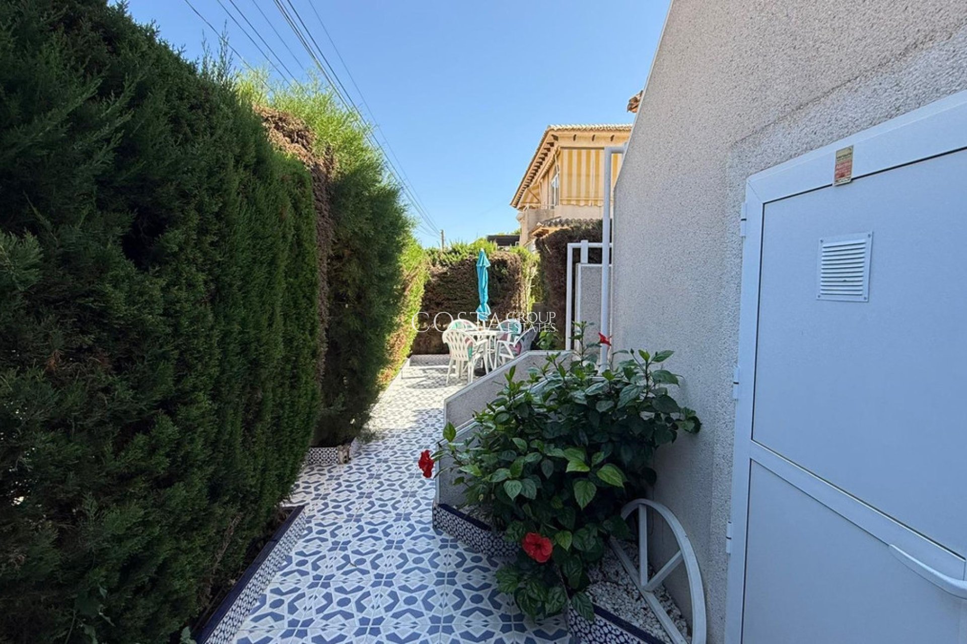 Resale - House -
Torrevieja - Torrevieja Centro