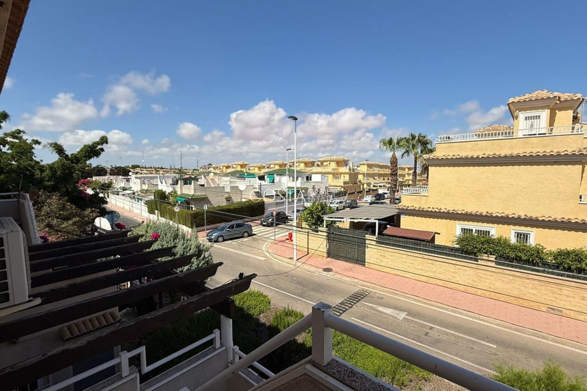 Resale - House -
Torrevieja - Torrevieja Centro