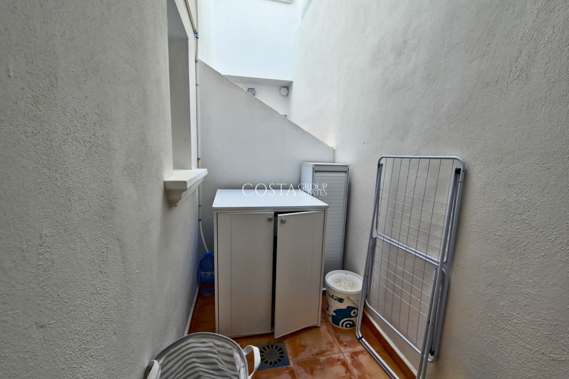 Resale - House -
Torrevieja - Torrevieja Centro