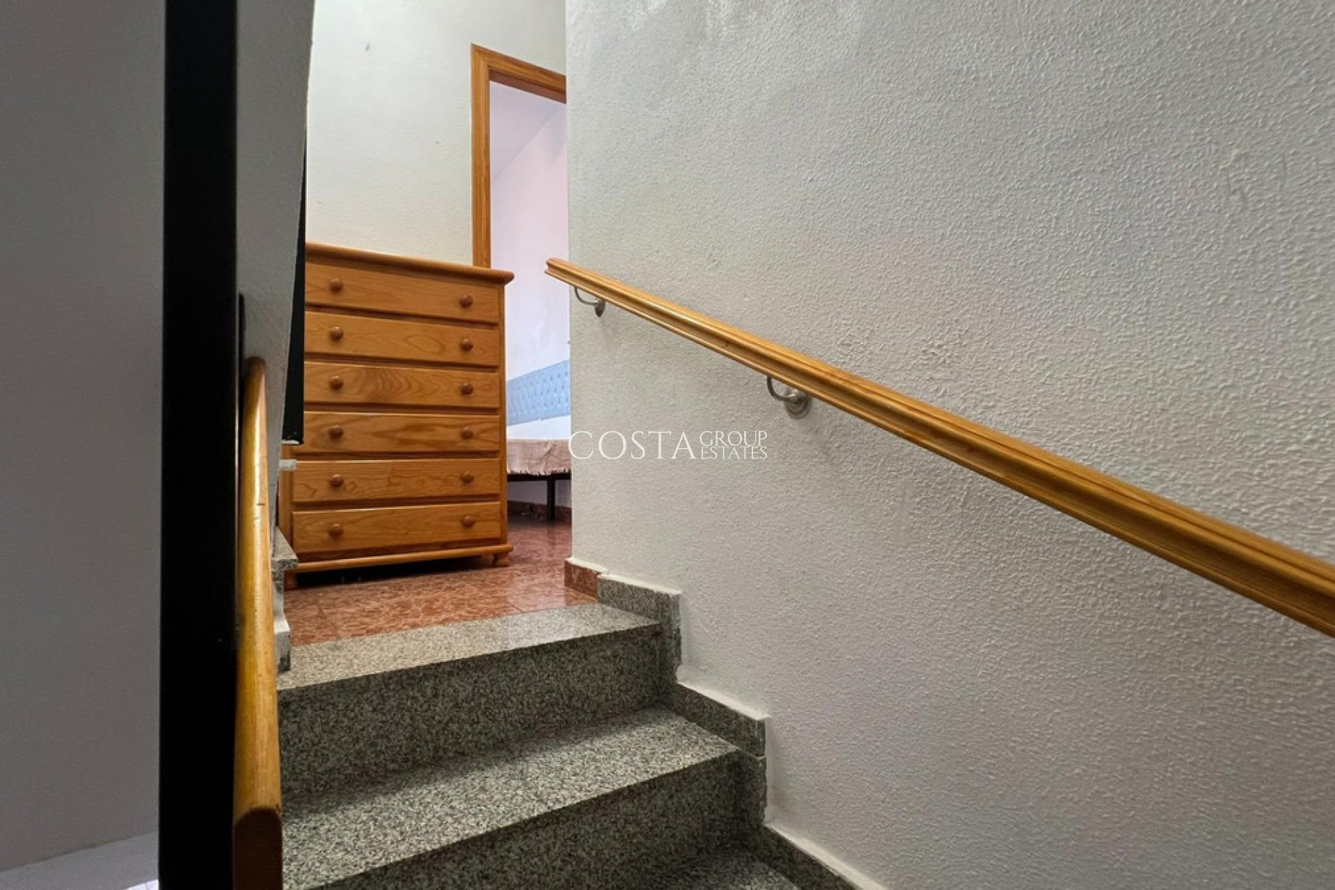 Resale - House -
Torrevieja - Torrevieja Centro