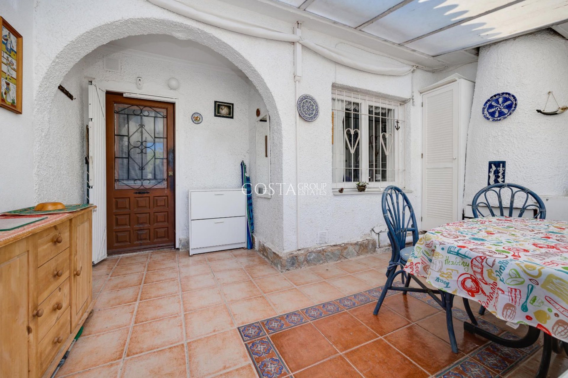 Resale - House -
Torrevieja