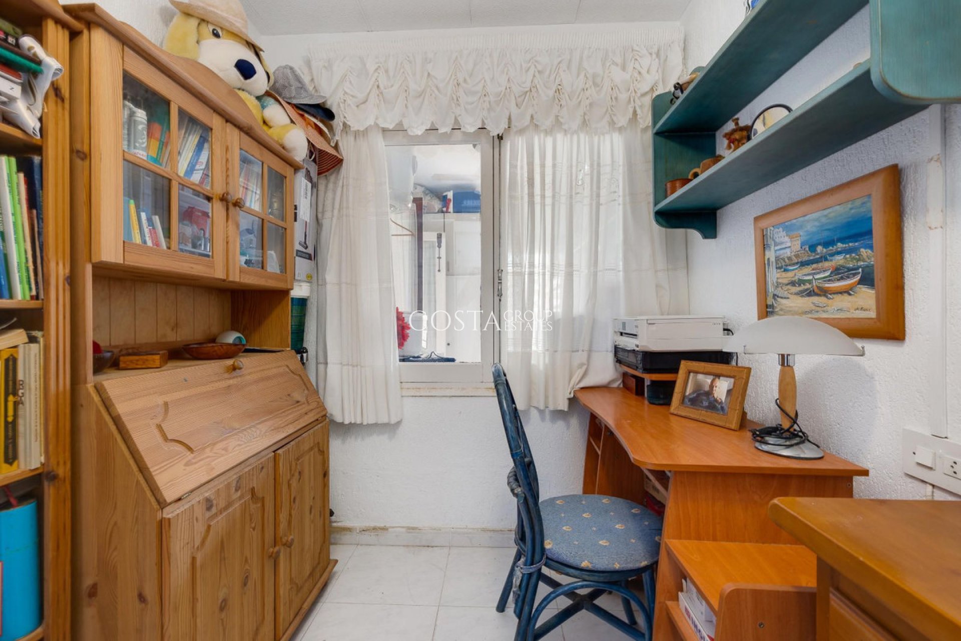 Resale - House -
Torrevieja