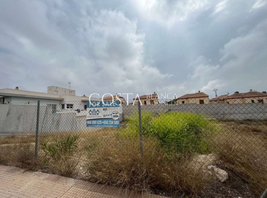 Resale - Plot -
San Fulgencio