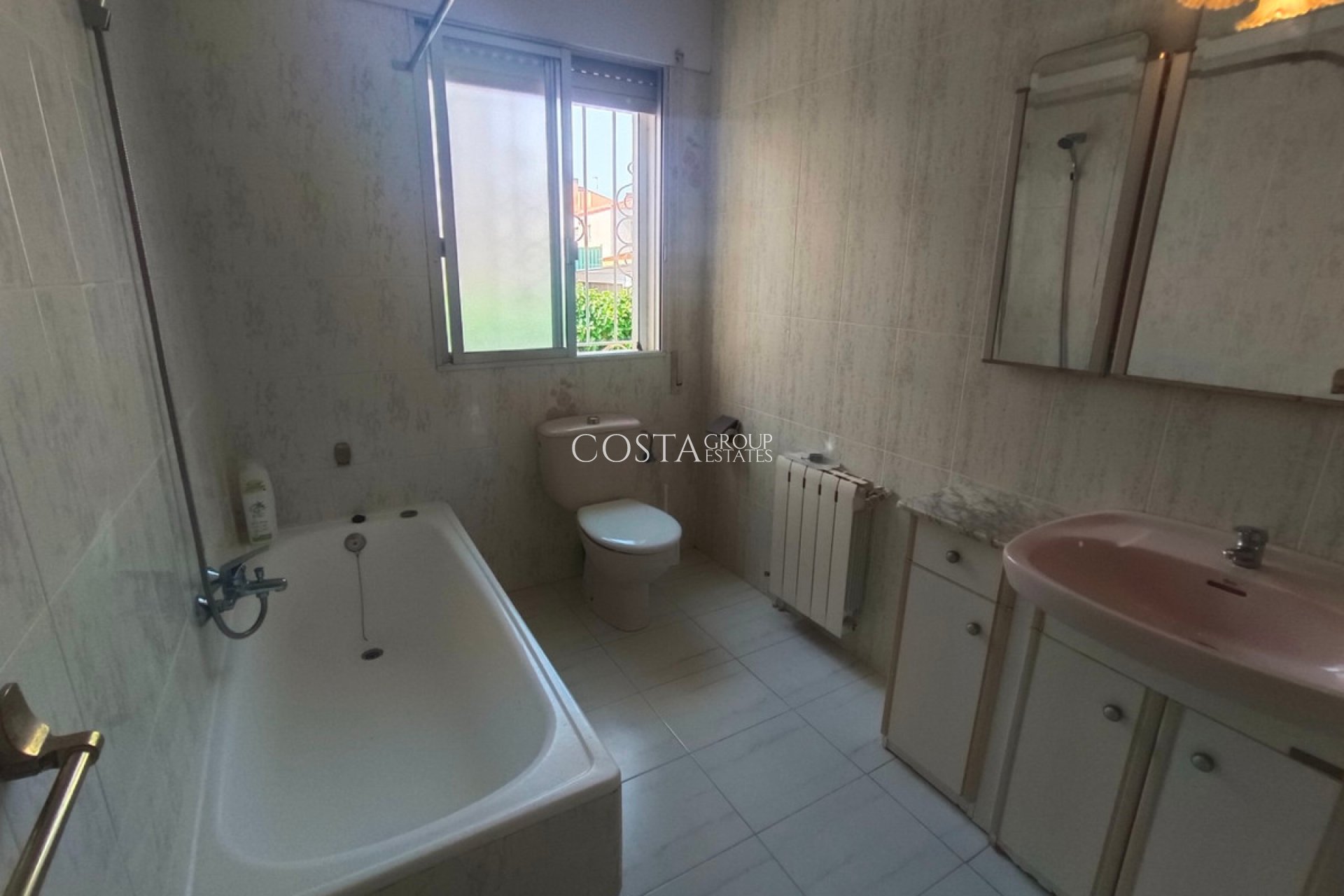 Resale - Villa -
Aguilas - Águilas Centro