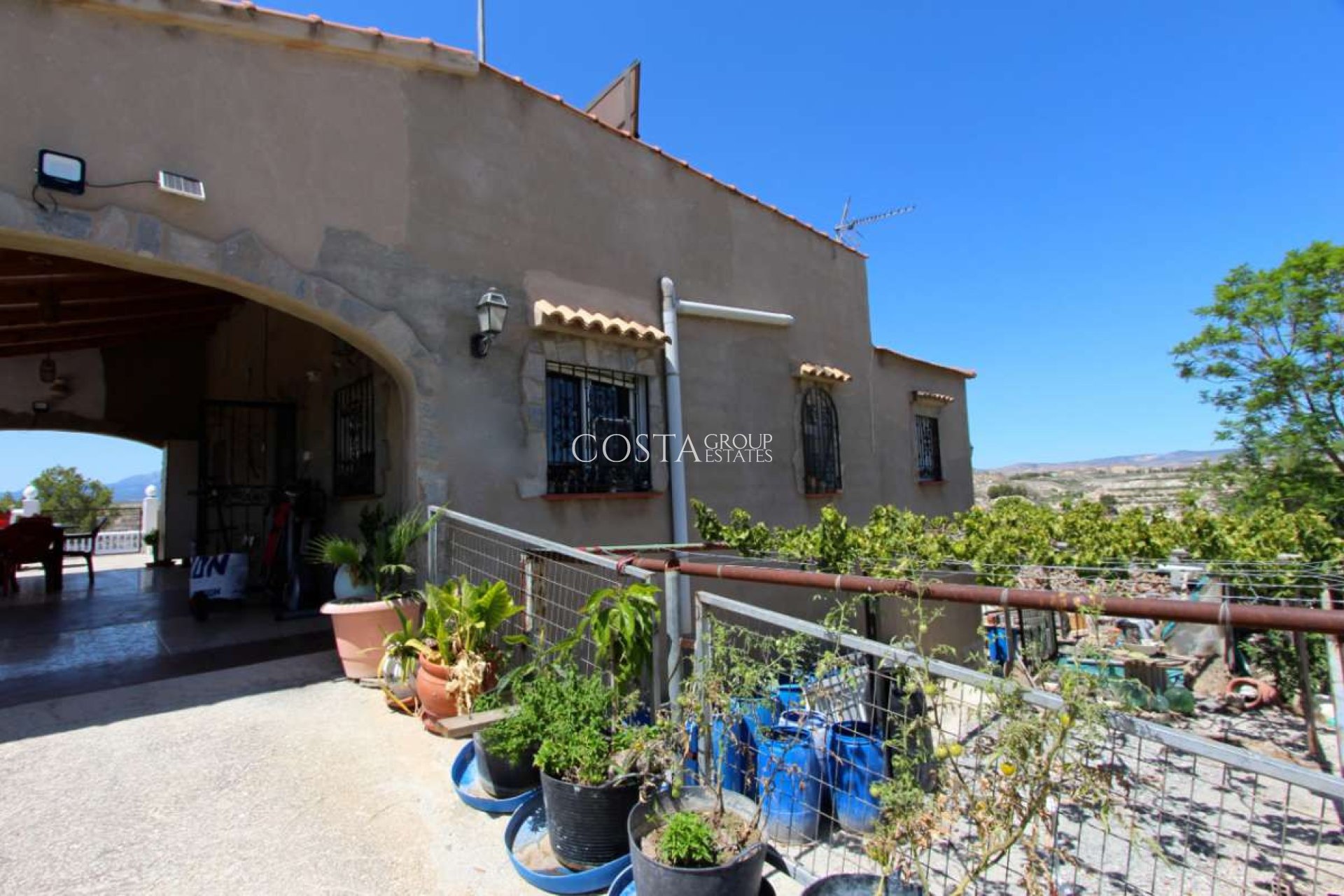 Resale - Villa -
Albudeite